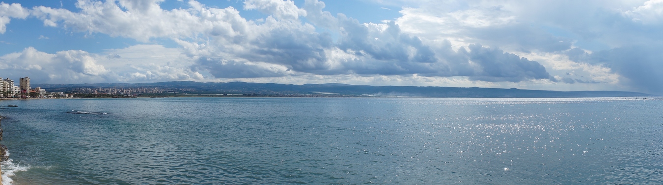 De Fenicische kust, gezien vanuit Tyrus-Stad