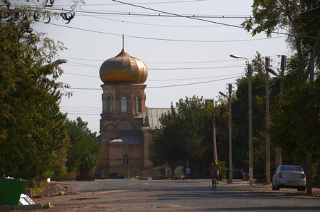 De Russisch-orthodoxe kerk in Termez